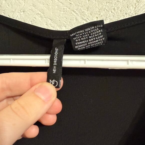 New Directions Black Women’s Size Large Long Sleeve Shirt Blouse Top Lightweight - Picture 6 of 6